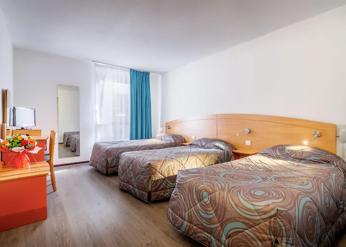 阿里安酒店 卢德