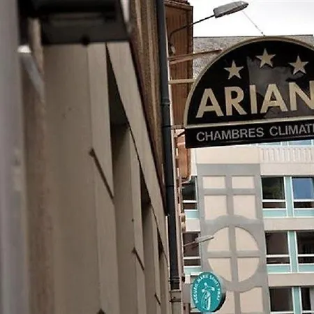 Ariane Отель 3*